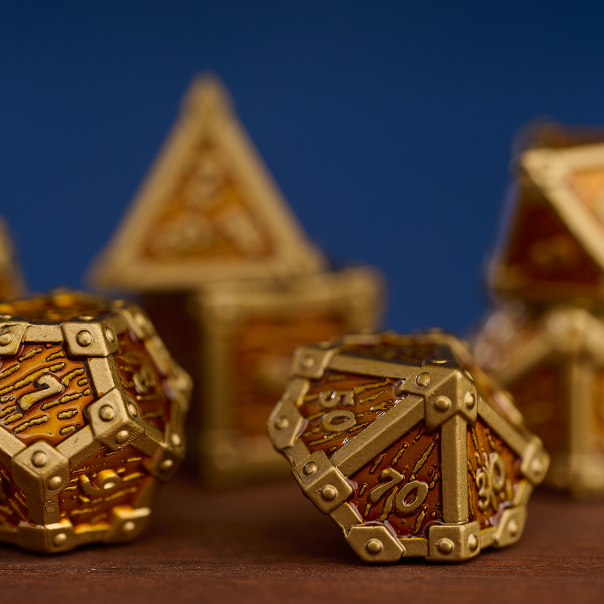 Trove Dice: Chestnut Cache Metal Dice Set