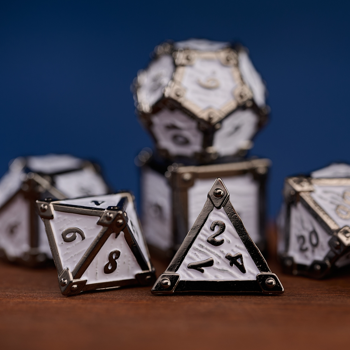 Trove Dice: Ivory Vault Metal Dice Set
