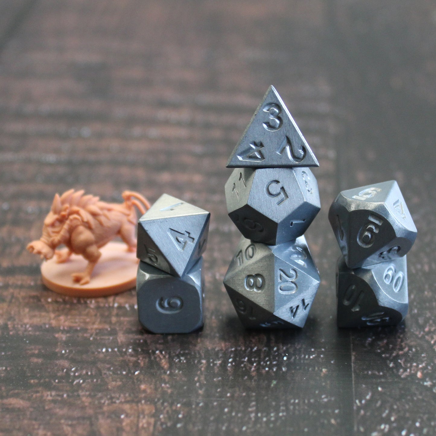 Metal PlateMetal Gray Dice Set with Display Box